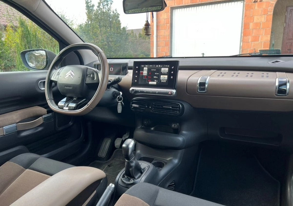 Citroen C4 Cactus cena 33000 przebieg: 227000, rok produkcji 2015 z Radomsko małe 154